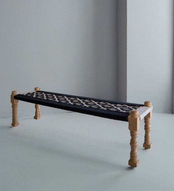 Tribal Woven Bench in black and Jute (Queen)