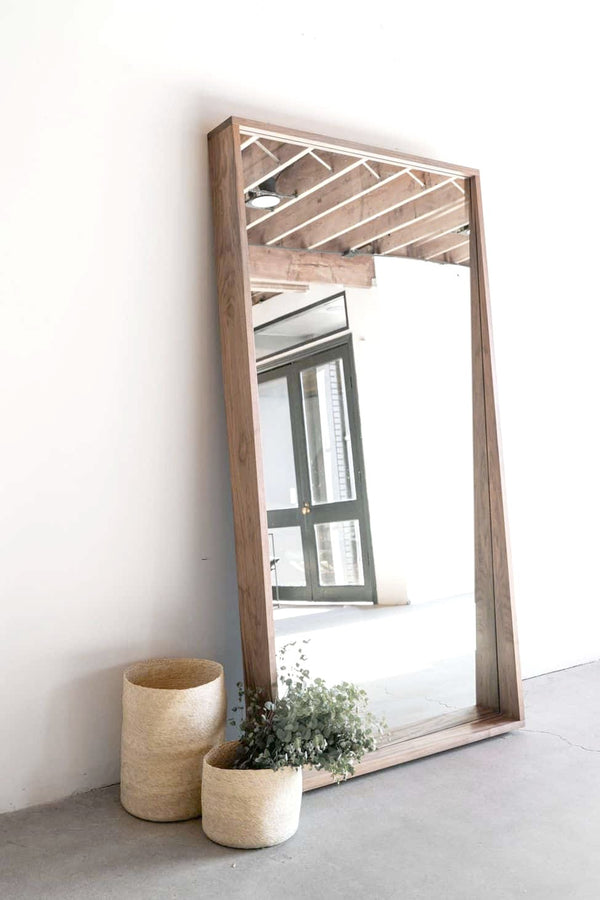 Freestanding Mirror Oak